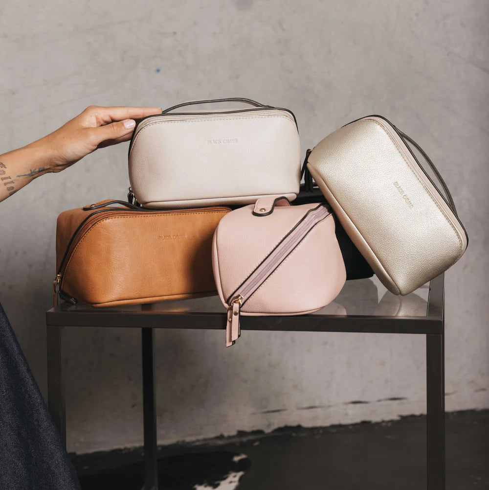 Black Caviar Make up Coco Tan