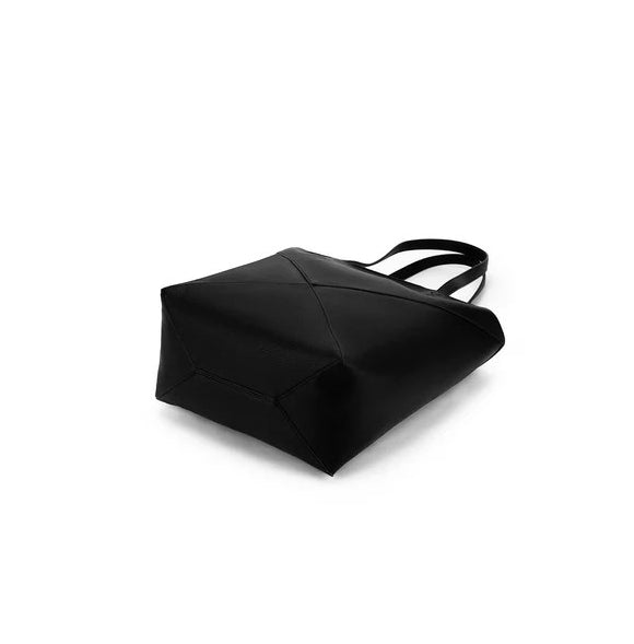 Black Caviar Handbag Suki Black