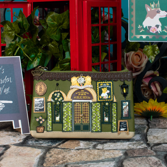 Vendula The Queen Elizabeth Pub Purse