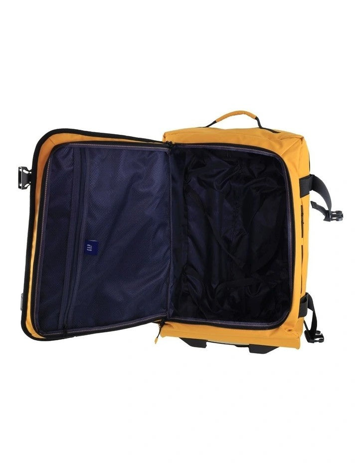 GAP 41 Large Wheel Duffle Yellow