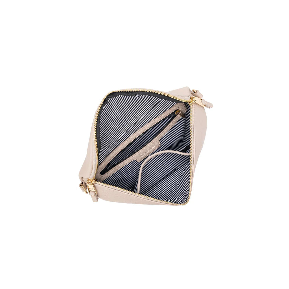 Black Caviar Handbag Chelsea Oatmeal