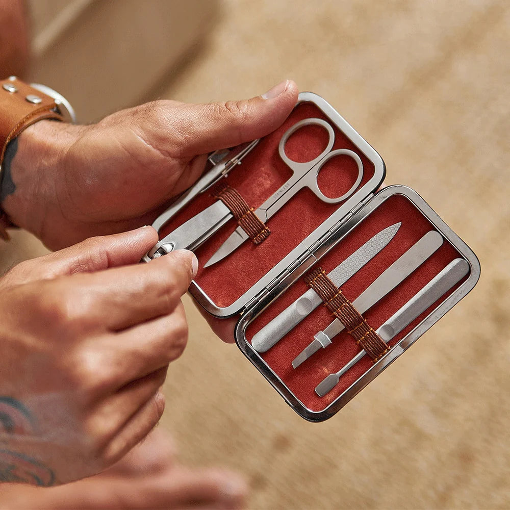 Annabel Trends Gentlemans Manicure Kit