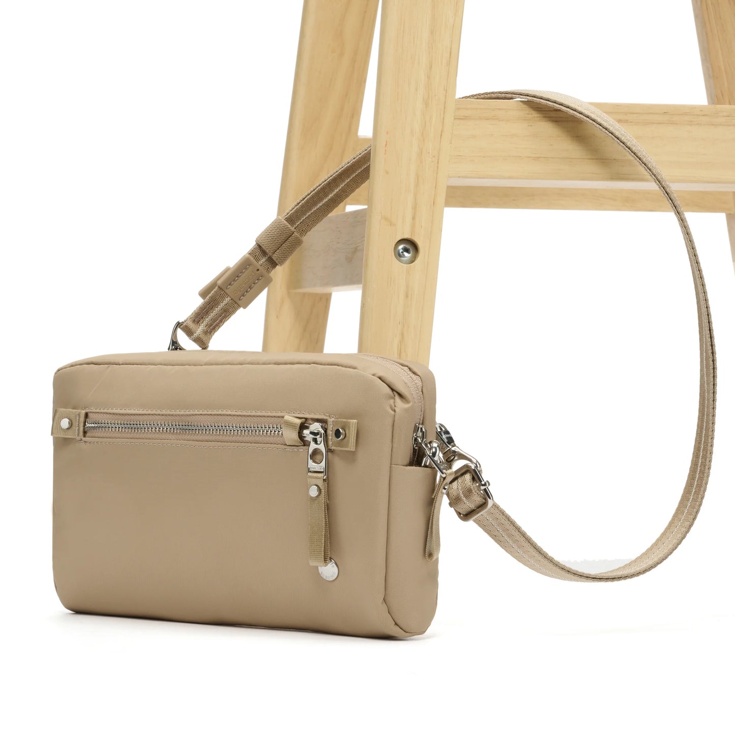 Pacsafe Handbag 20461 Taupe