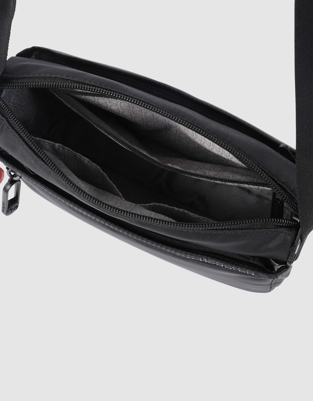 Hedgren HIC176 shoulder bag in black