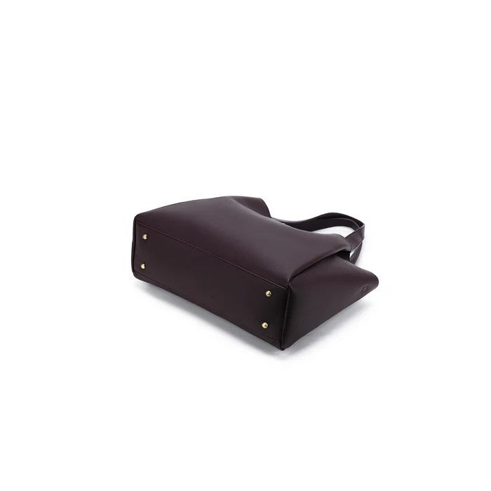 Black Caviar Handbag Sylvie Aubergine