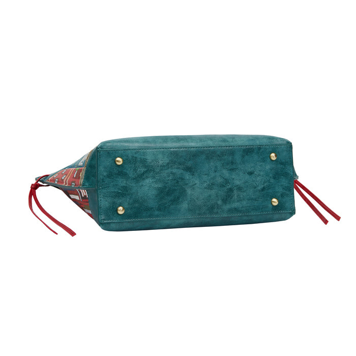 Vendula Bookshelf Boulevard Stella Tote