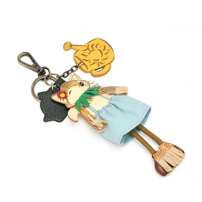 Vendula Farmhouse Pantry Key Charm Scare