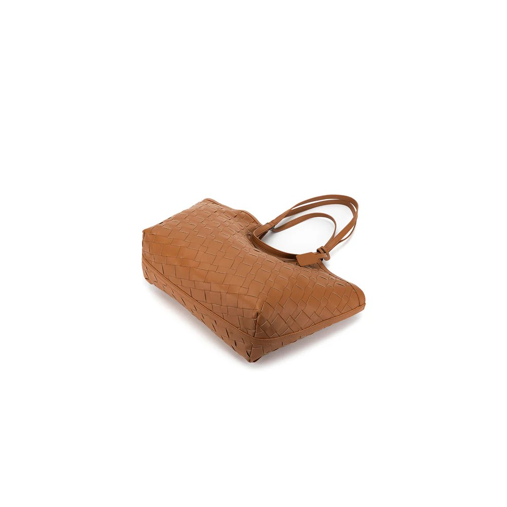 Black Caviar Handbag Solana Tan