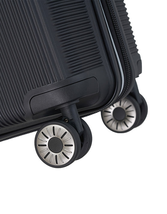 Tosca Orion 76cm Case Black