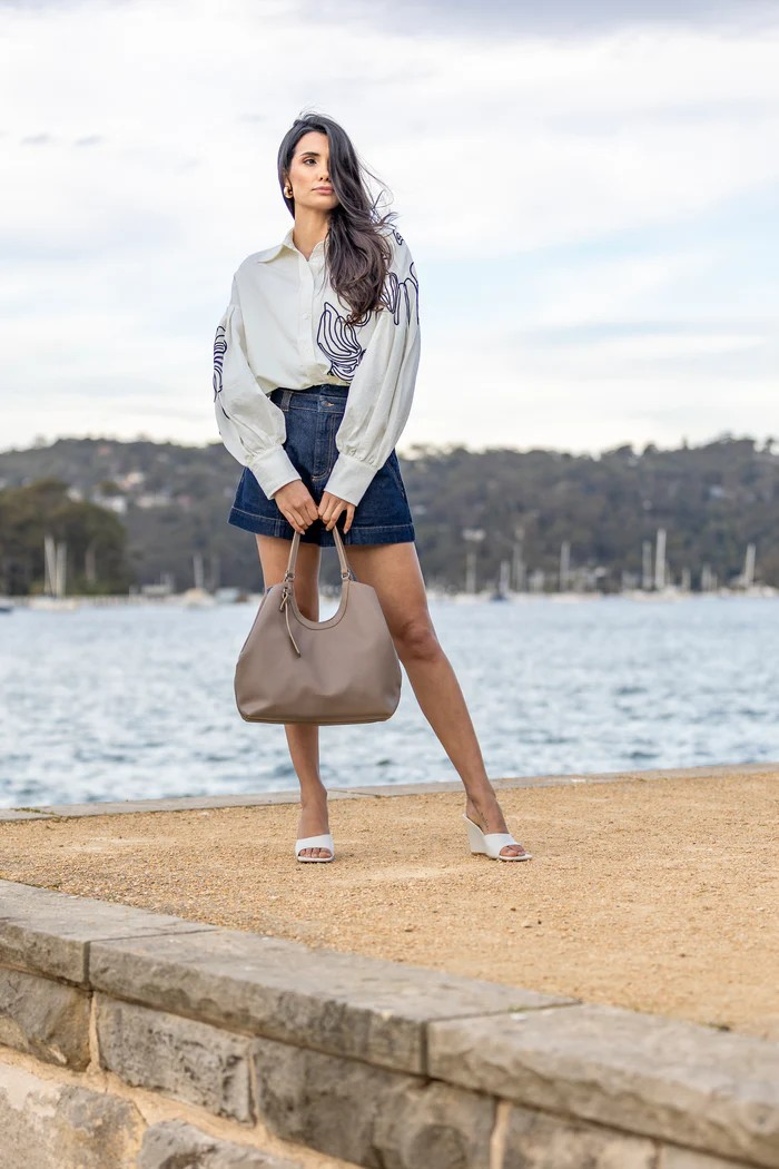Black Caviar Handbag Cielo Mocha