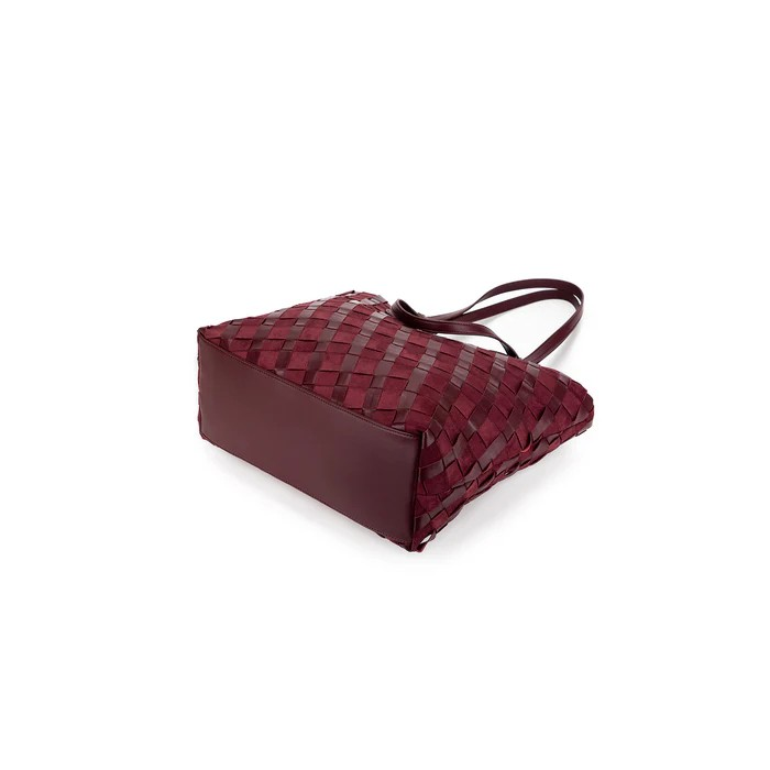Black Caviar Handbag Lexington Cherry