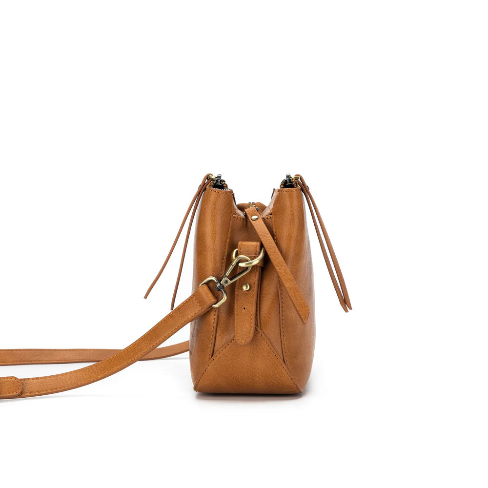 Black Caviar Handbag Daniella Tan