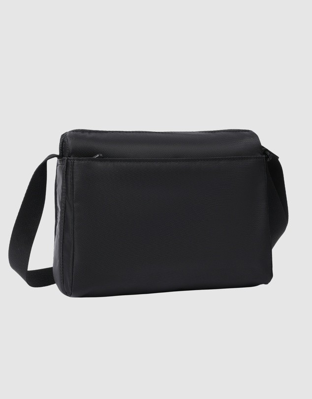 Hedgren HIC176 shoulder bag in black