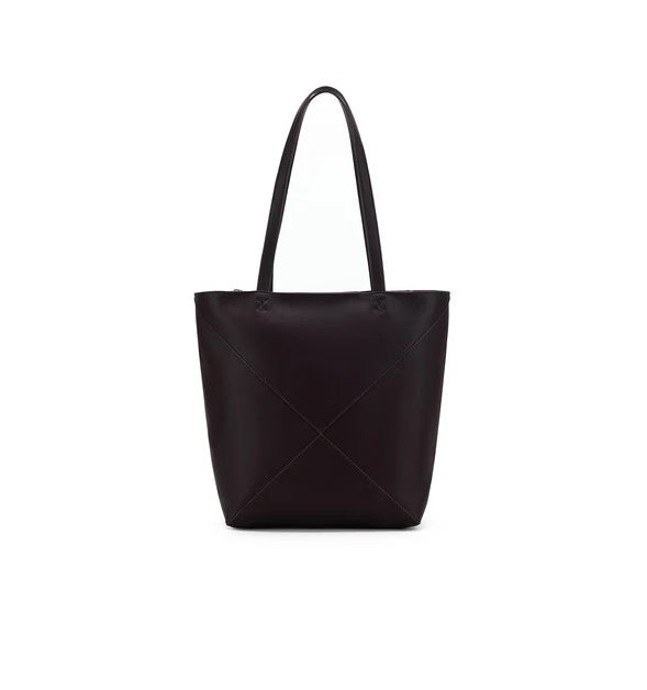 Black Caviar Handbag Suki Chocolate